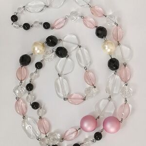 Vintage Czech Art Glass necklace Pink black